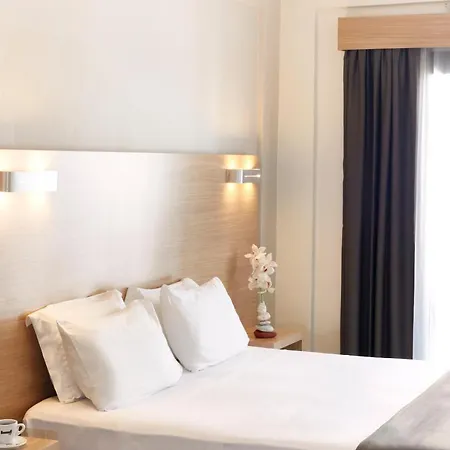 Atlas Aparthotel 4*