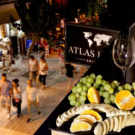 Atlas