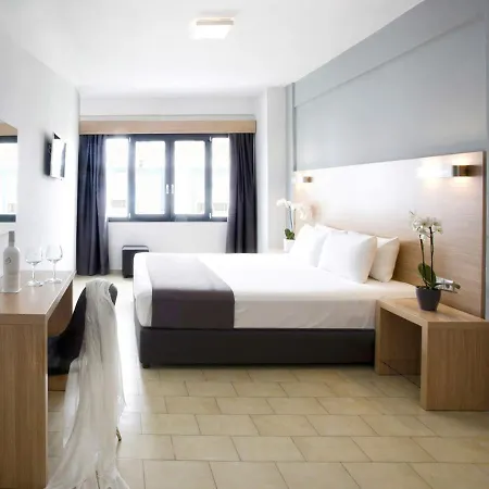 Aparthotel Atlas 4*