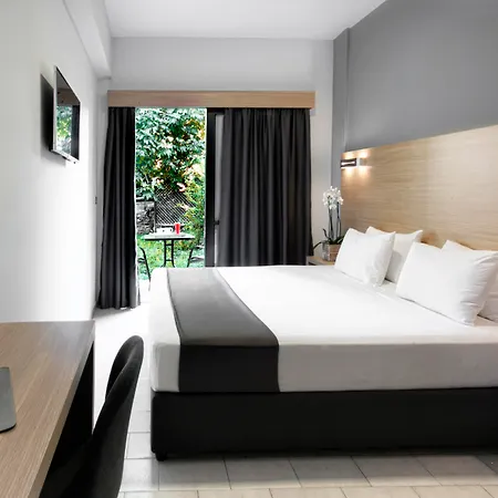 Atlas Apartahotel 4*
